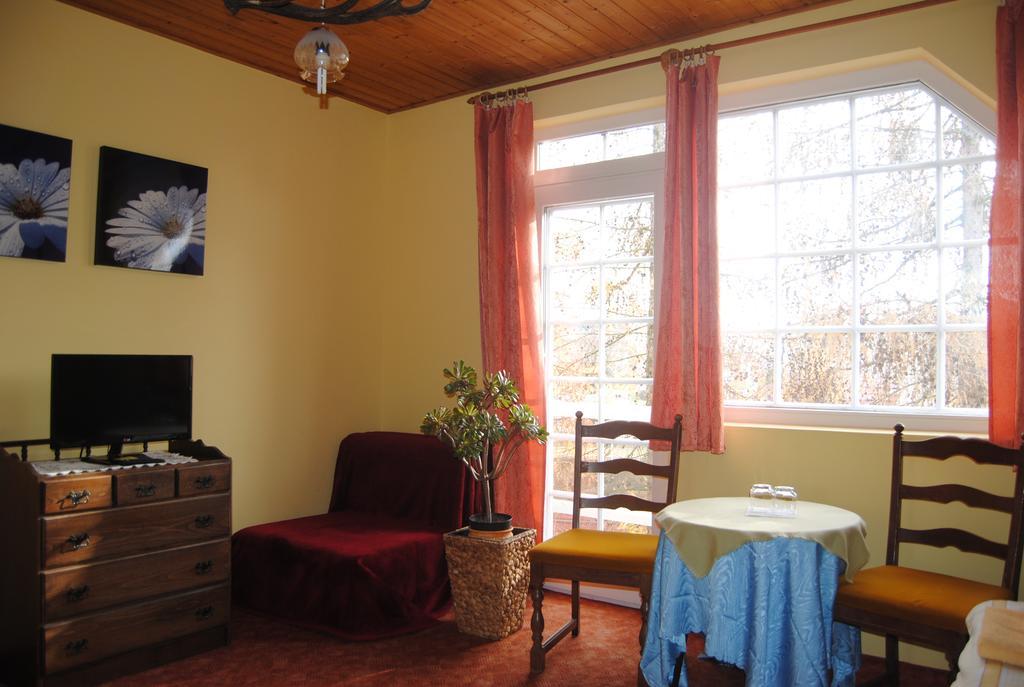 Villa Hedi Дунакилити Экстерьер фото